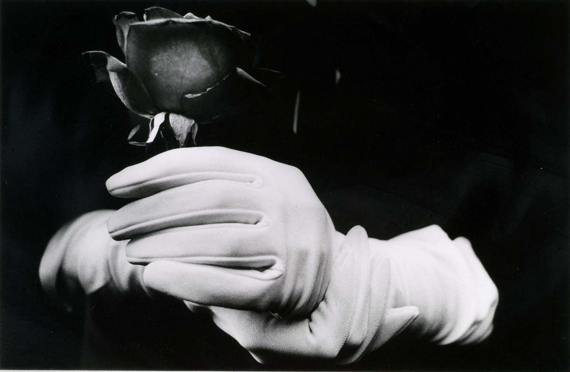 Segundo Piso (hands with gloves), 1986